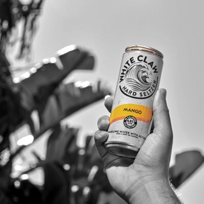 White Claw Hard Seltzer Mango 330mL Pack 4 | Liquorland