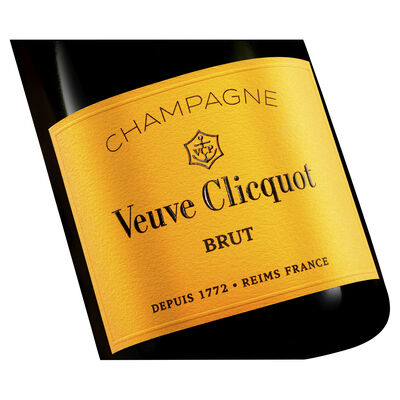 Veuve Clicquot Yellow Label Brut Nv 750mL Each | Liquorland