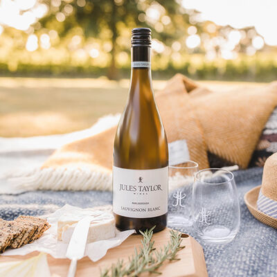 Jules Taylor Marlborough Sauvignon Blanc 750mL Each | undefined